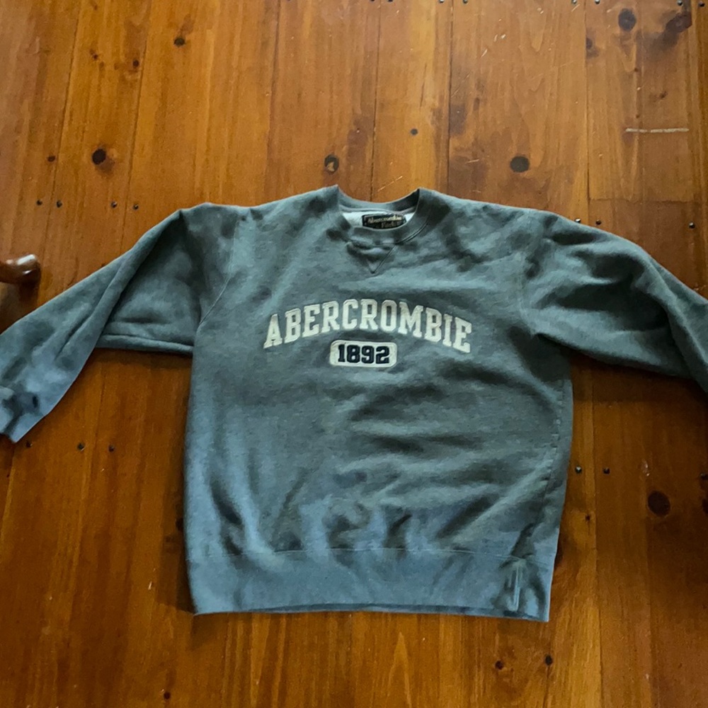 Abercrombie logo sweatshirt Men’s M